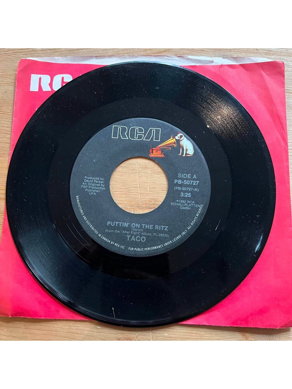 Taco - Puttin' on the Ritz/Livin' my Dreamworld 45rpm VG+ R10